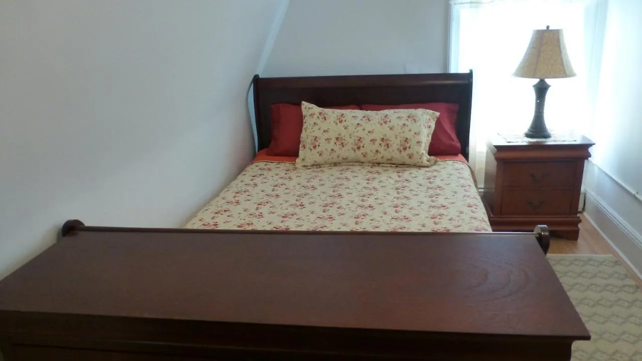 Classical American Homestay House New York 0*,  ABD